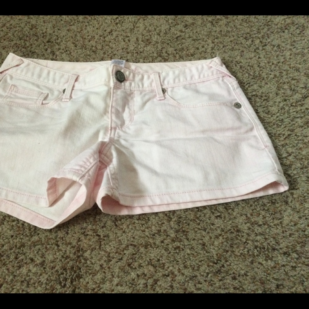 Maurice’s denim shorts